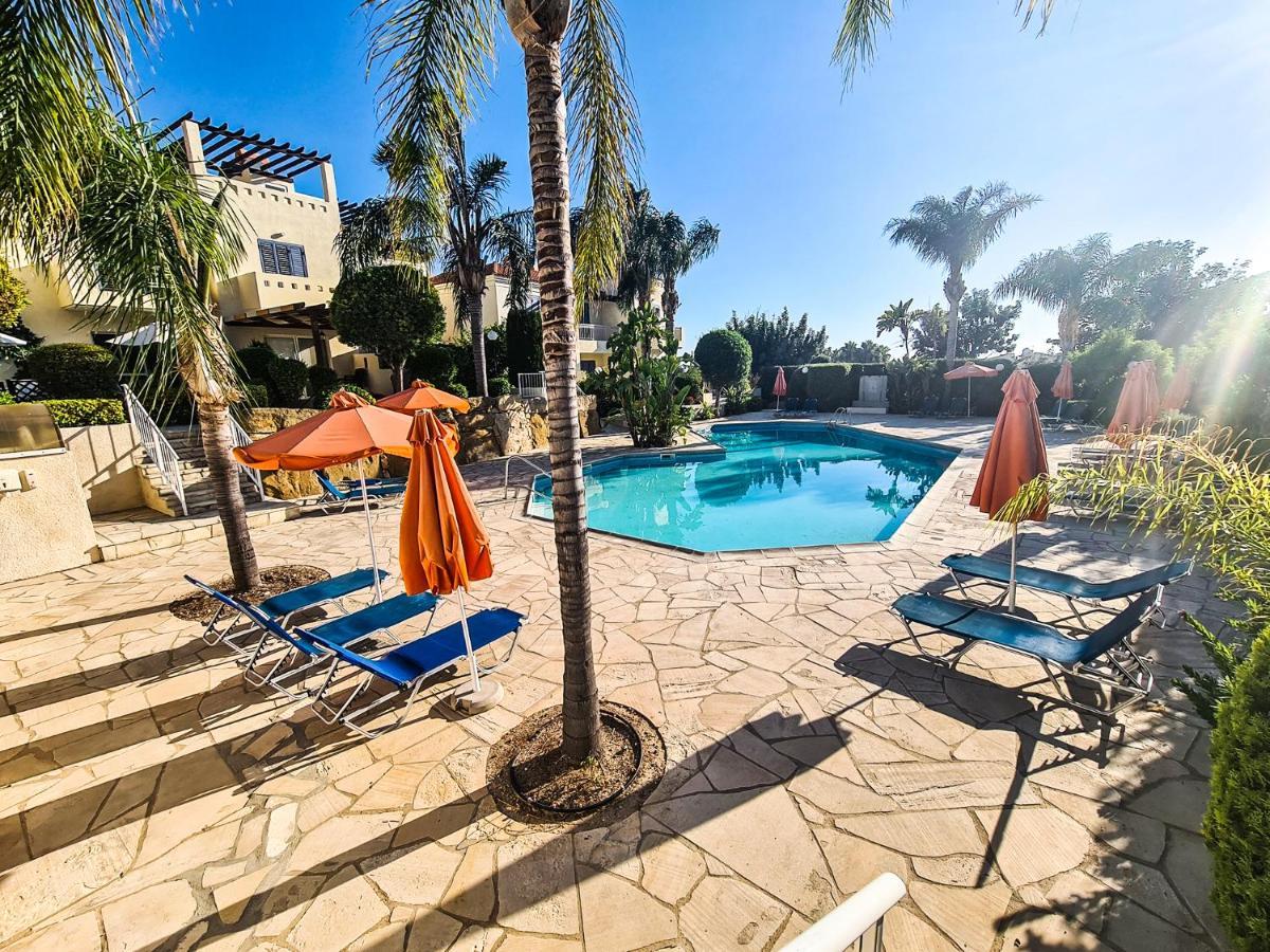 Serena Townhouse Peyia Ngoại thất bức ảnh
